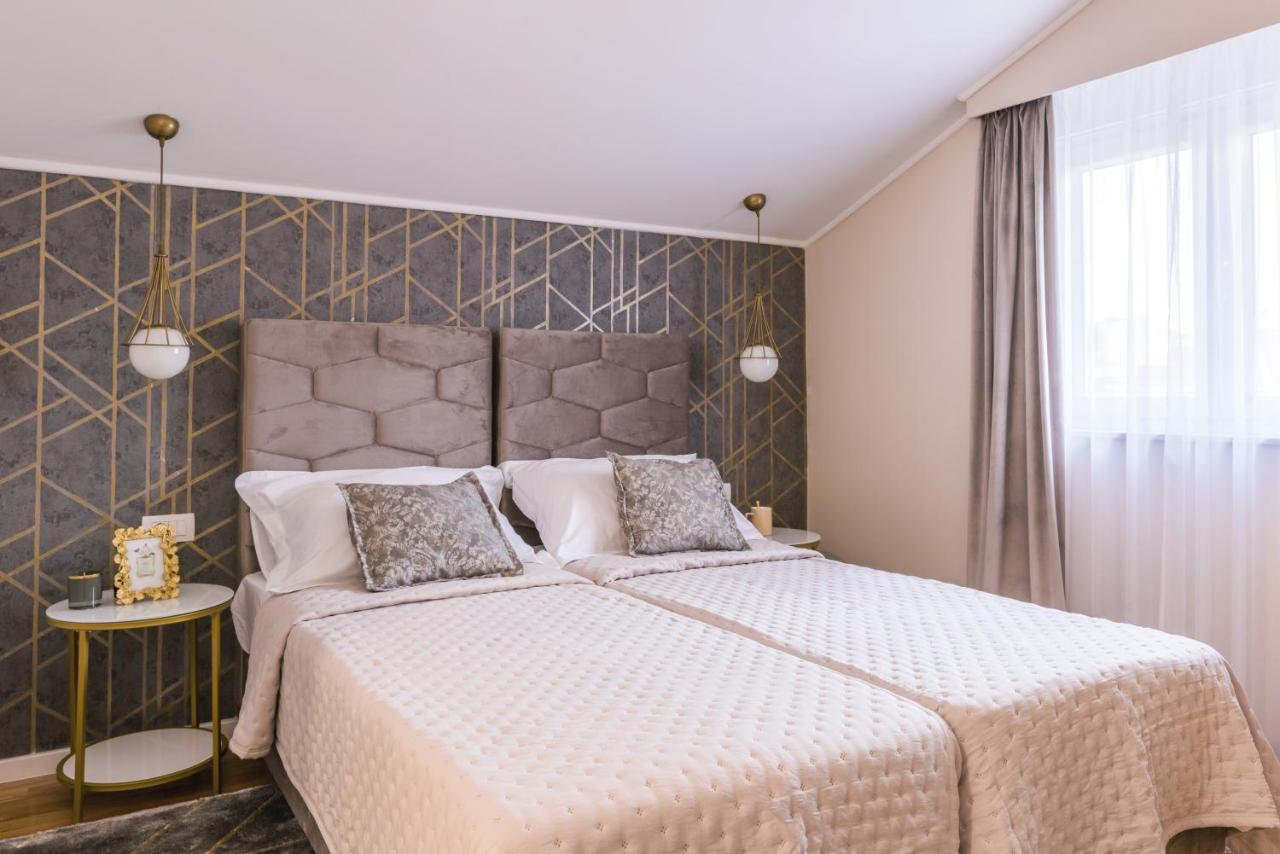Turta Rooms ซาดาร์ ภายนอก รูปภาพ