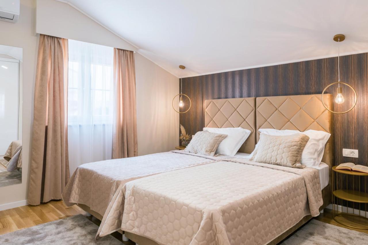 Turta Rooms ซาดาร์ ภายนอก รูปภาพ